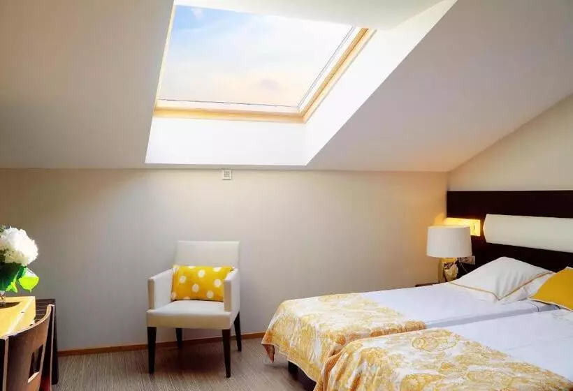 Oca Palacio De La Llorea Hotel & Spa