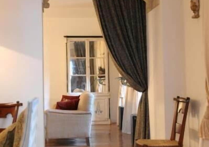 Отель Puerta De La Luna