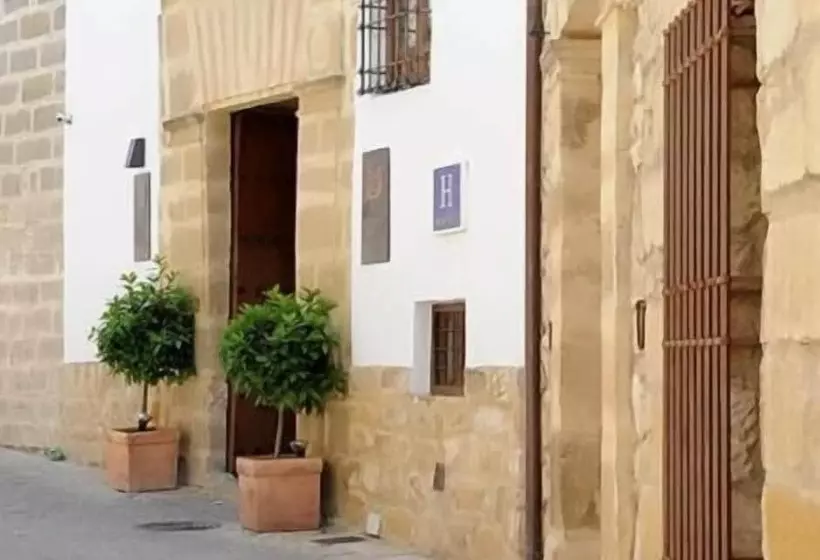 Hotel Puerta De La Luna