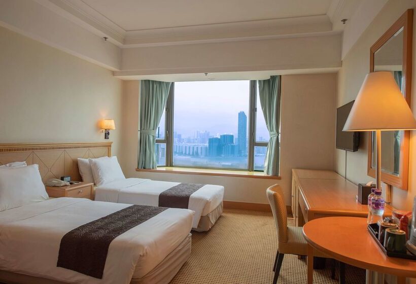 هتل Ramada Hong Kong Grand View