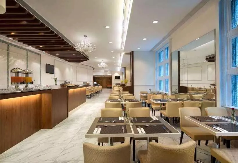 هتل Ramada Hong Kong Grand View