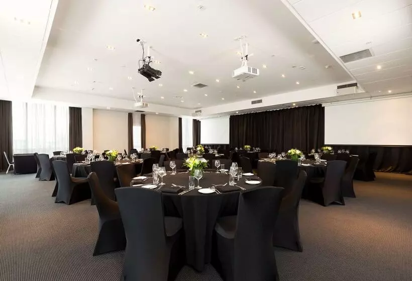 Hotel Rydges Auckland