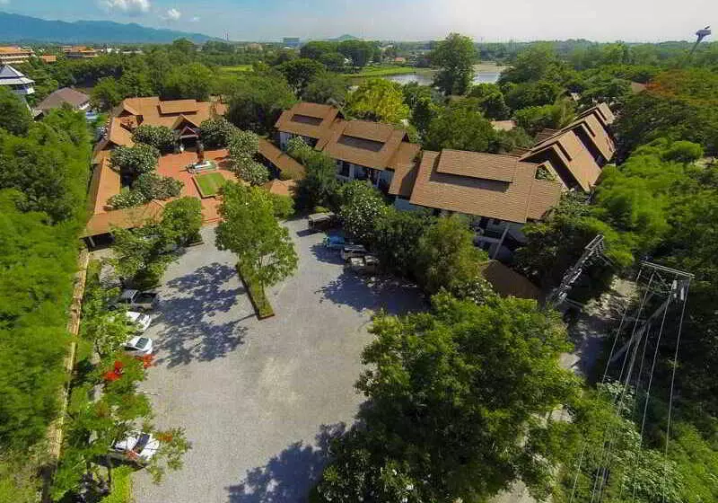 호텔 The Legend Chiang Rai Boutique River Resort & Spa