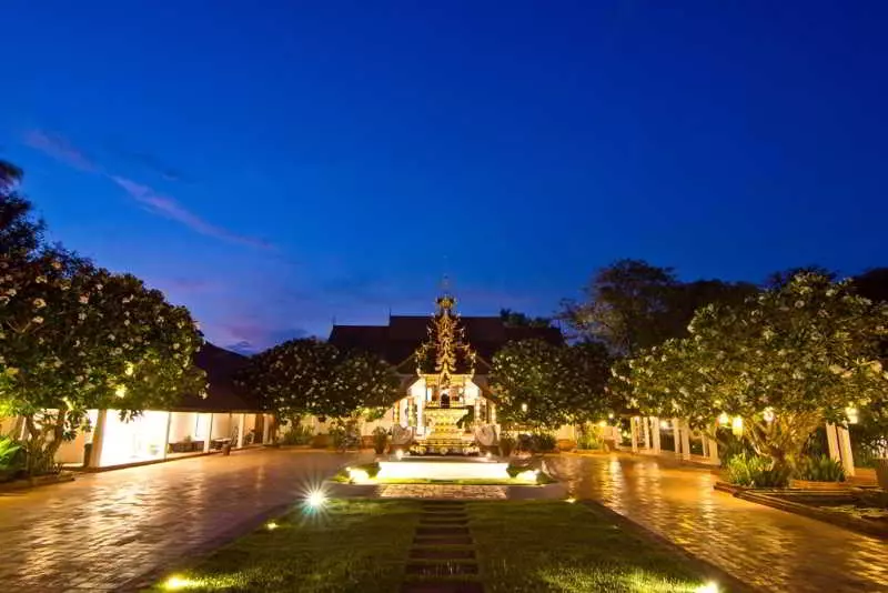 호텔 The Legend Chiang Rai Boutique River Resort & Spa