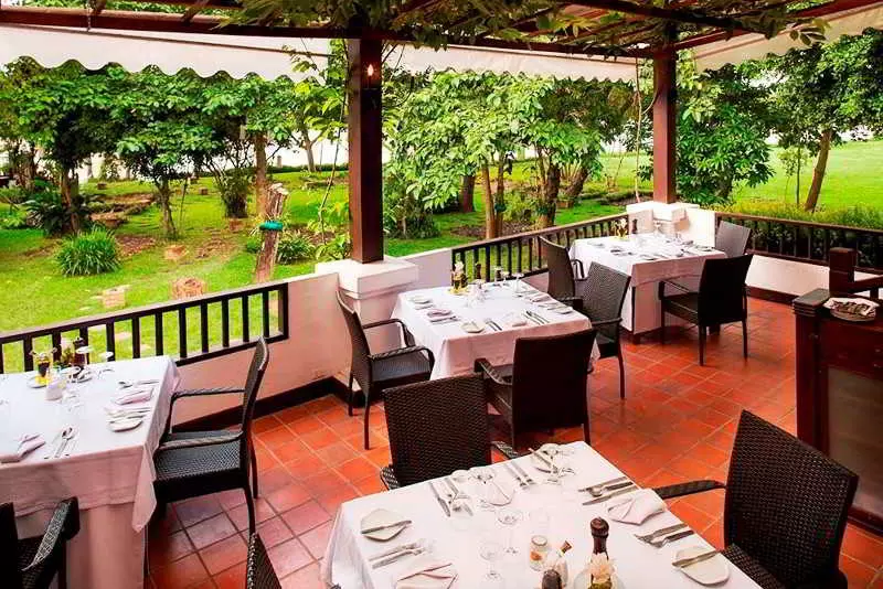 호텔 The Legend Chiang Rai Boutique River Resort & Spa