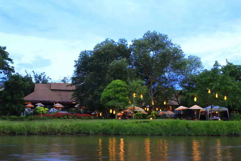 호텔 The Legend Chiang Rai Boutique River Resort & Spa