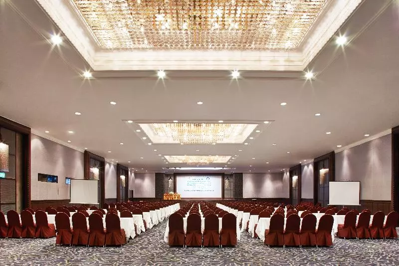 هتل Triple Two Silom Boutique