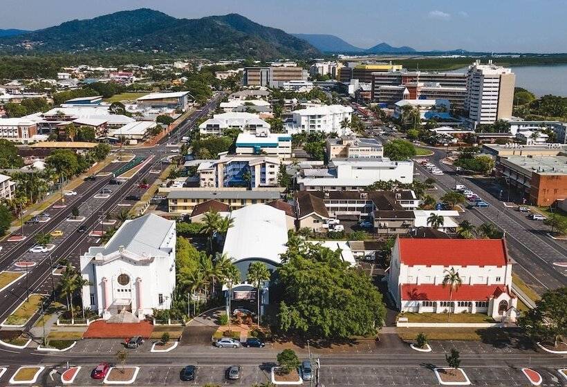 酒店 Heritage Cairns