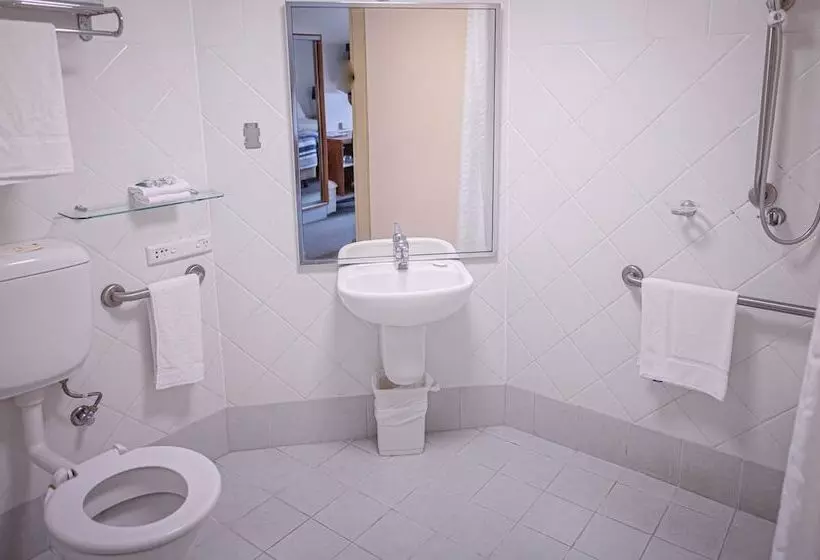 酒店 Heritage Cairns