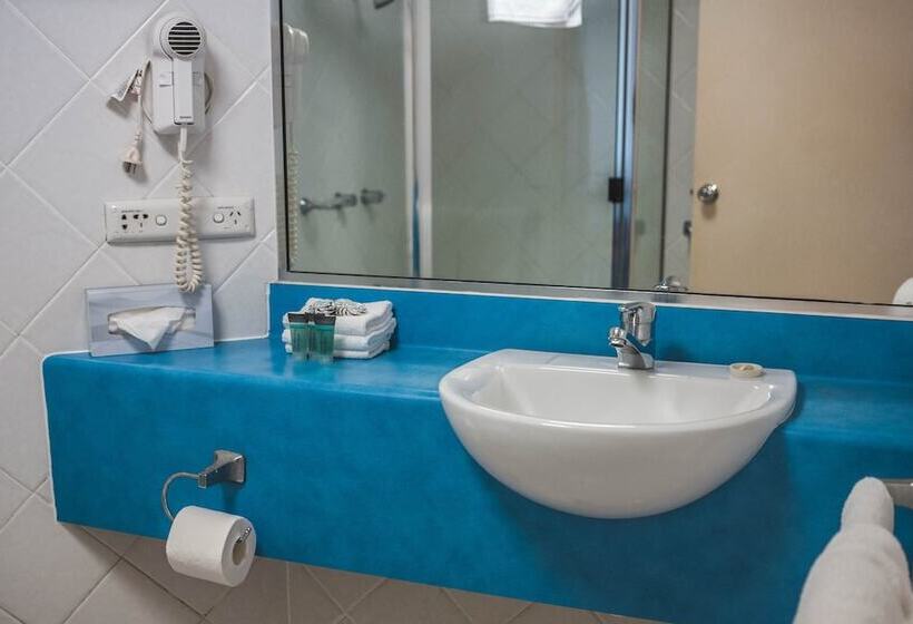 酒店 Heritage Cairns