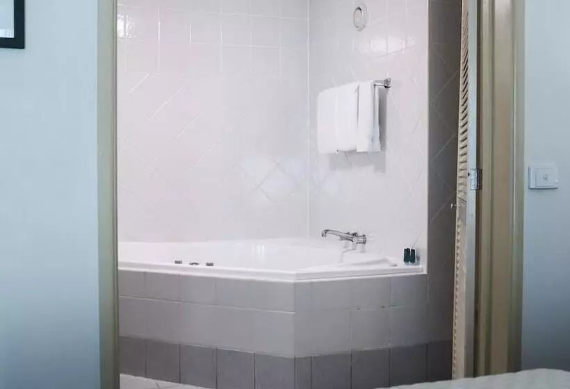 酒店 Heritage Cairns