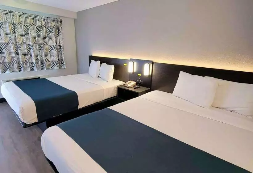 Motel 6 Anaheim, Ca   Maingate