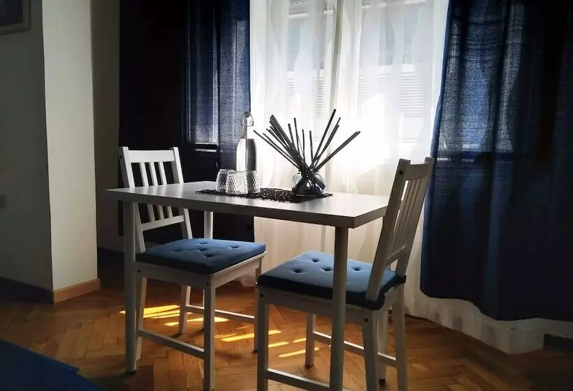 Bed & Chic Bed & Breakfast