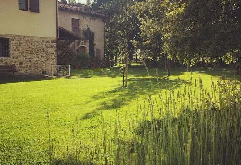 هتل Agriturismo Il Trebbio