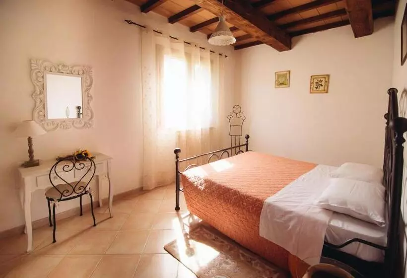 هتل روستایی Agriturismo Le Giare