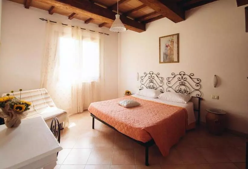هتل روستایی Agriturismo Le Giare