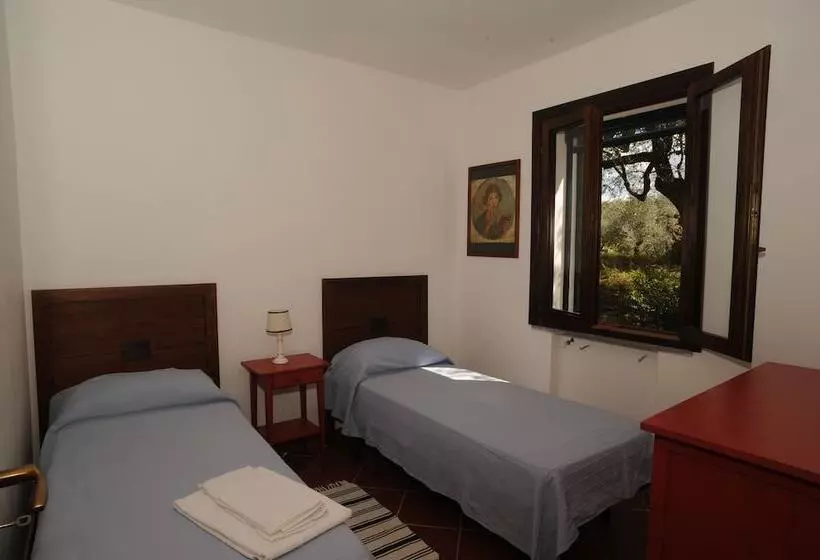 Maaseutuhotelli Barnìa   Agriturismo