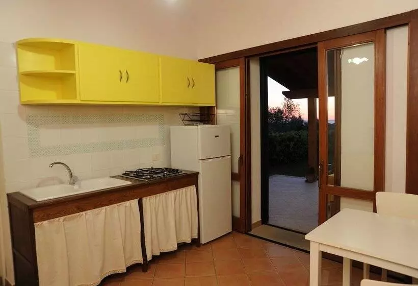 Maaseutuhotelli Barnìa   Agriturismo