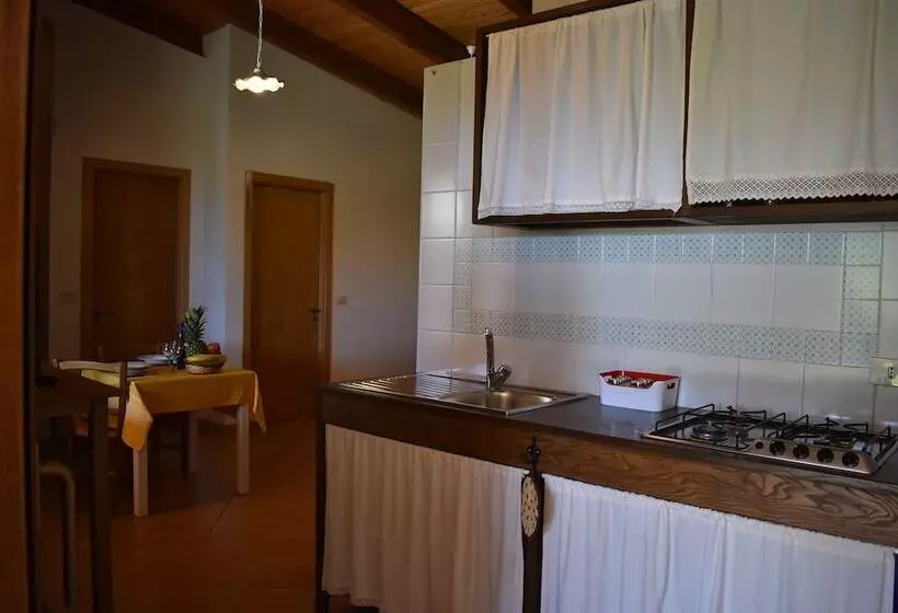 Maaseutuhotelli Barnìa   Agriturismo