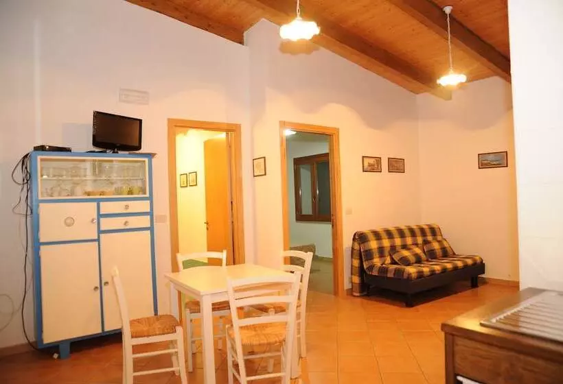 Maaseutuhotelli Barnìa   Agriturismo