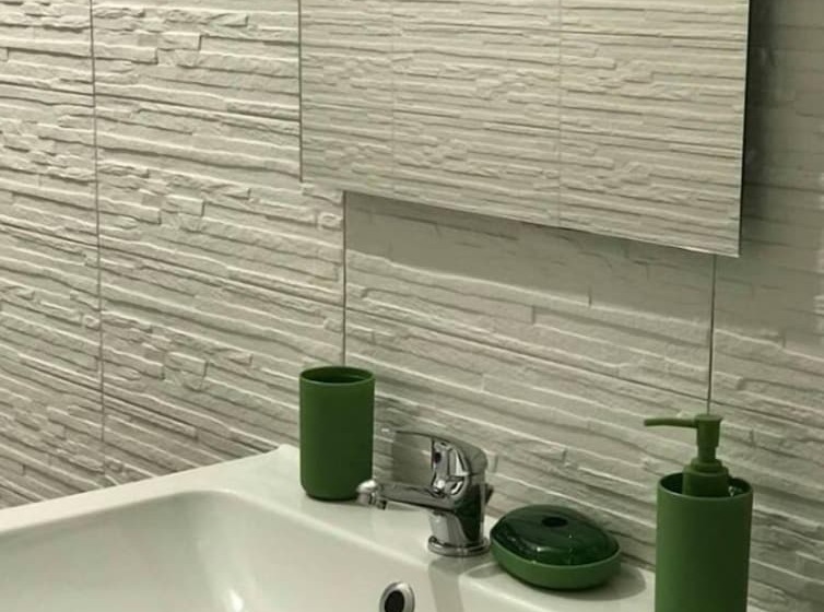 پانسیون Ficurinia Guest House