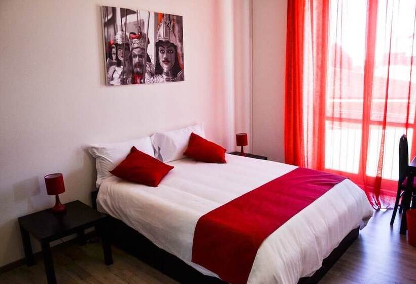 پانسیون Ficurinia Guest House