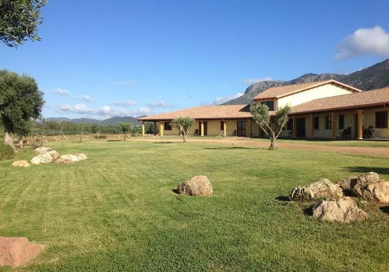 Agriturismo Saludi E Trigu