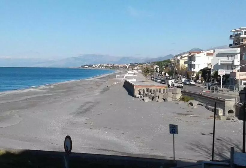 تختخواب و صبحانه A Casa Di Luca