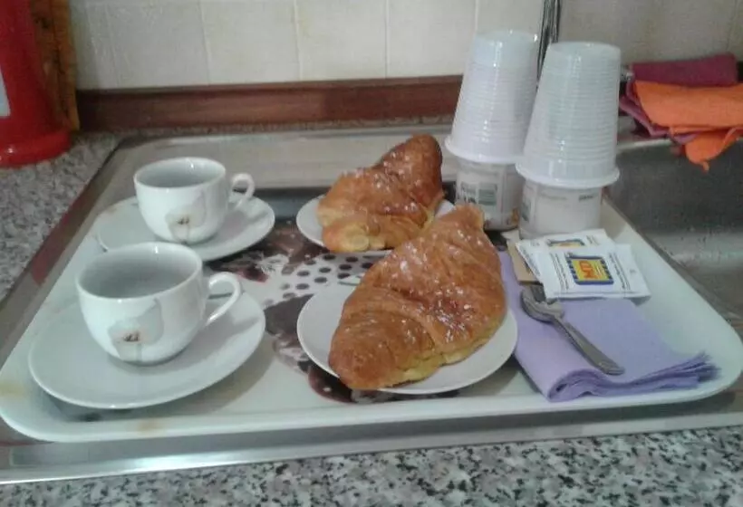 تختخواب و صبحانه A Casa Di Luca