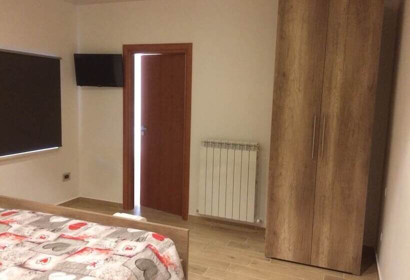 ベッドアンドブレックファースト A Due Passi