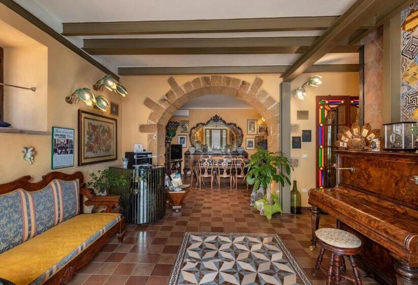 Bed and Breakfast Villa Nicolaci Liberty Suites