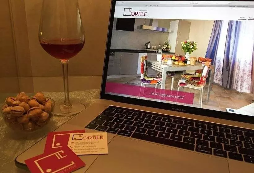 تختخواب و صبحانه Il Cortile