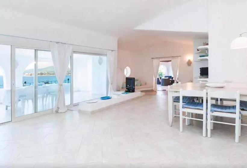 تختخواب و صبحانه Villa Stella Turchese   Iun F0243