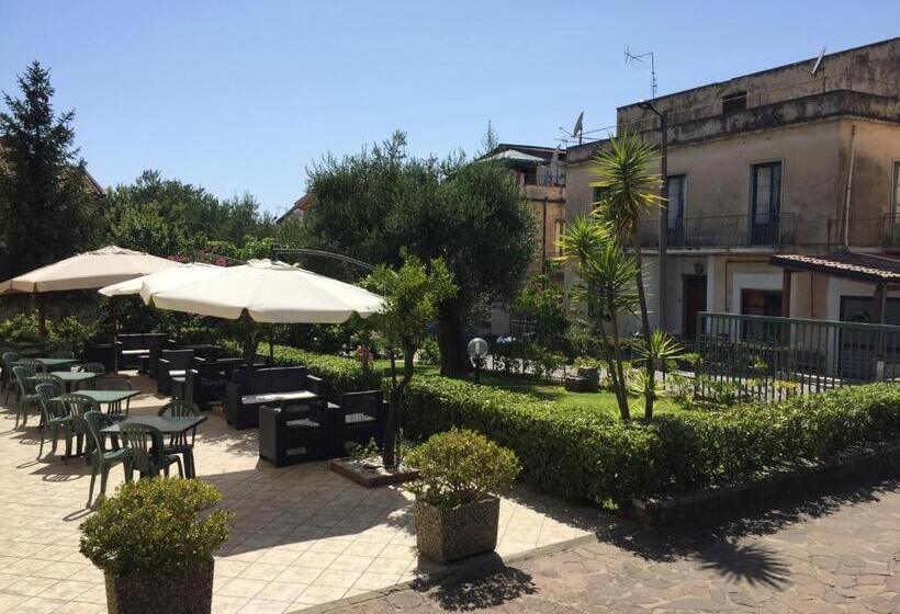 호텔 Albergo Marla