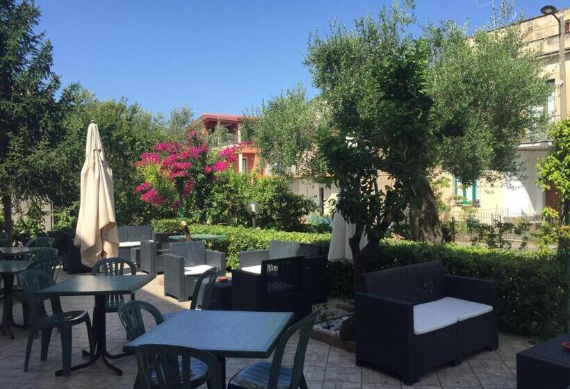 호텔 Albergo Marla