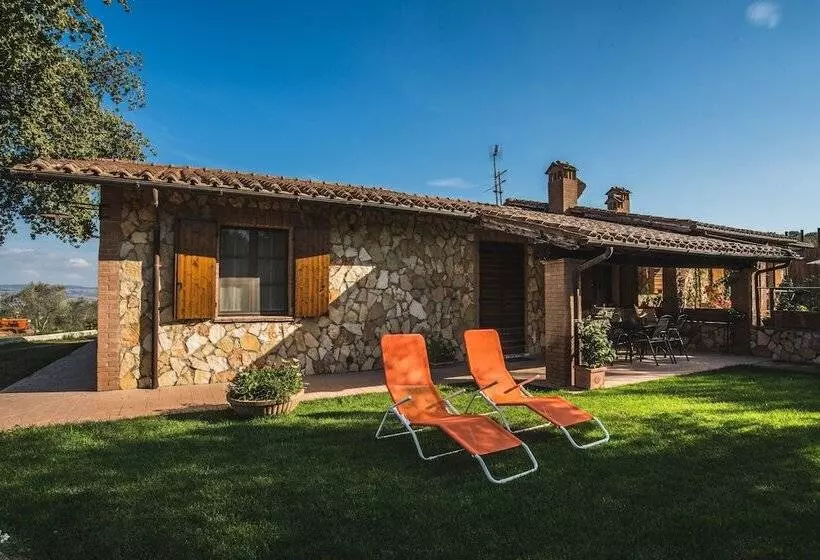 田舎風ホテル Agriturismo Cantagalli