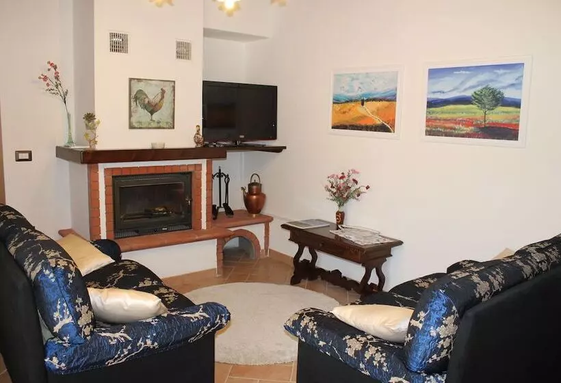 田舎風ホテル Agriturismo Cantagalli