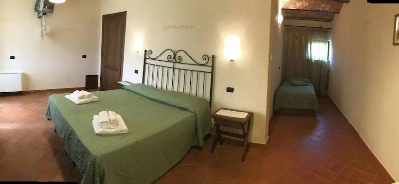 田舎風ホテル Agriturismo La Tabaccaia