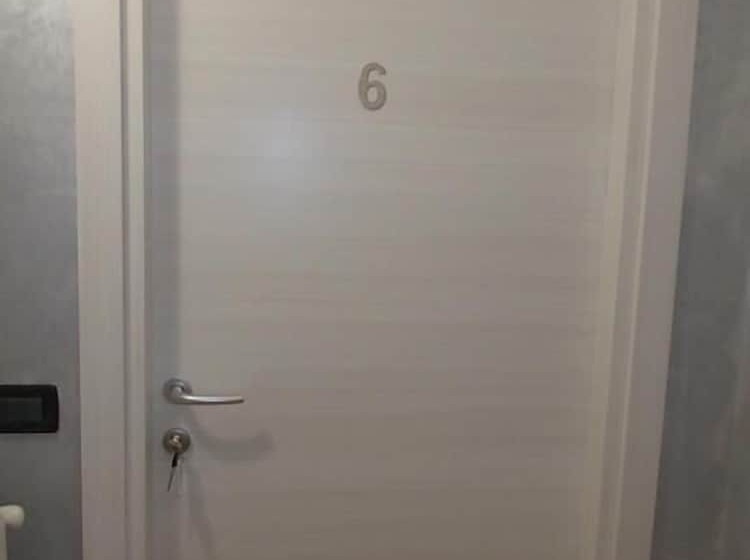 ベッドアンドブレックファースト A La Maison De Gabry