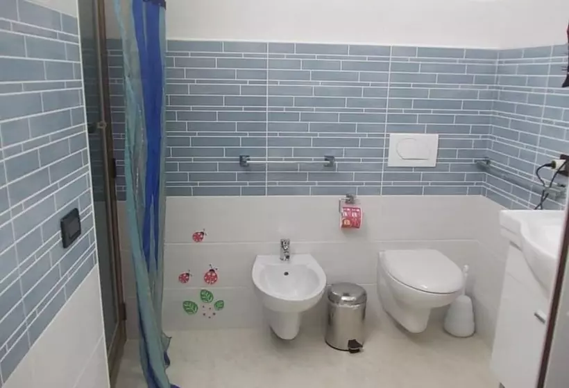 Aamiaismajoitus (B&B) A La Maison De Gabry