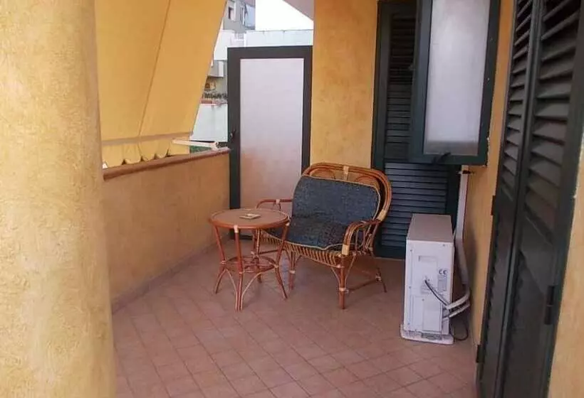 Aamiaismajoitus (B&B) A La Maison De Gabry