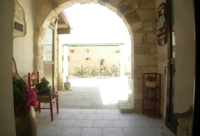 تختخواب و صبحانه Salento Ada S House