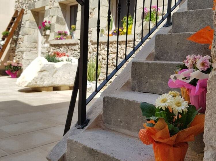 تختخواب و صبحانه Salento Ada S House