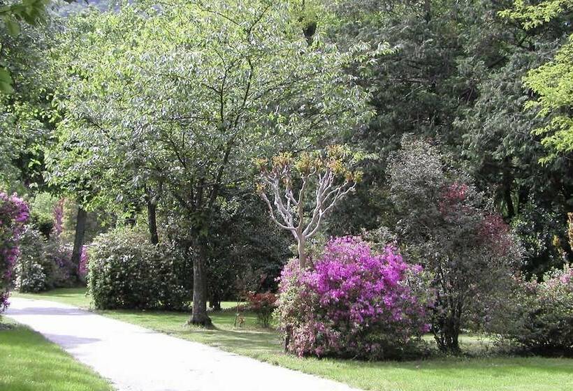 هتل Camping Valle Romantica