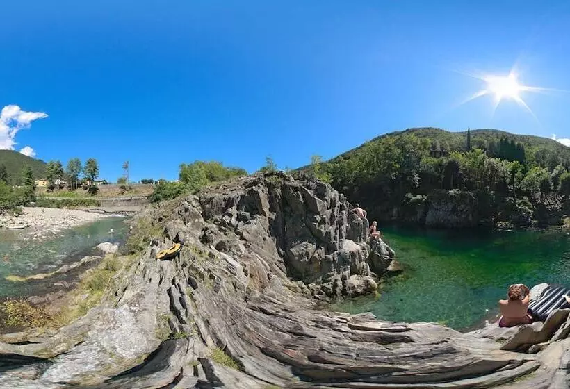 Hotelli Camping Valle Romantica