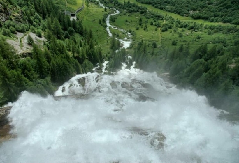 ホテル Monte Giove