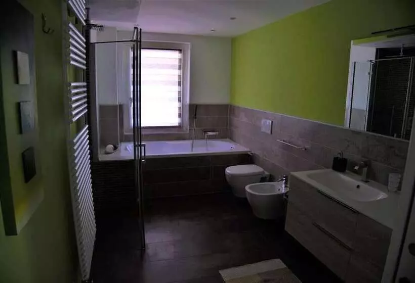 ホテル Monte Giove