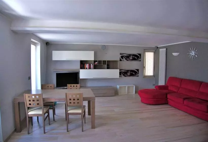 ホテル Monte Giove