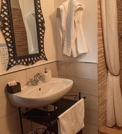 בית מלון כפרי Agriturismo Il Puntoncino