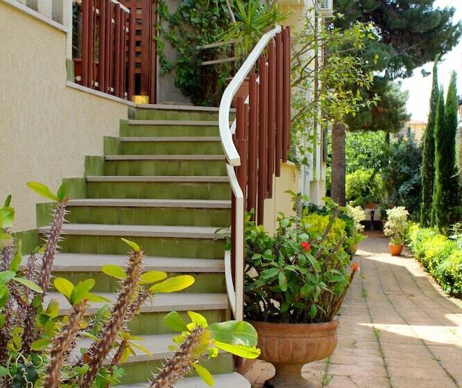 膳宿费 Gli Artisti Apartments & Rooms